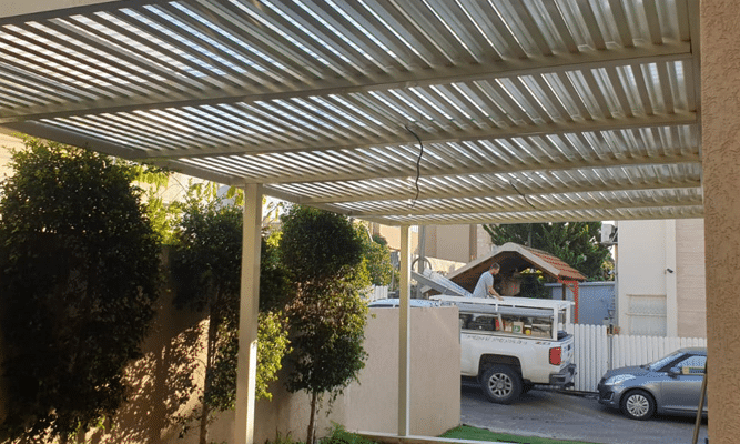 Image hover effect image